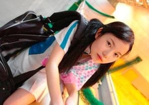 ホームビデオで近親相姦撮影！JC娘に危険な性教育を施したパパの個人撮影動画