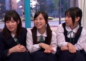 「ちょっｗｗチンポでたぁ〜ｗｗｗ」修学旅行の女子○学生さんMM号で生ちんぽ初体験ｗ