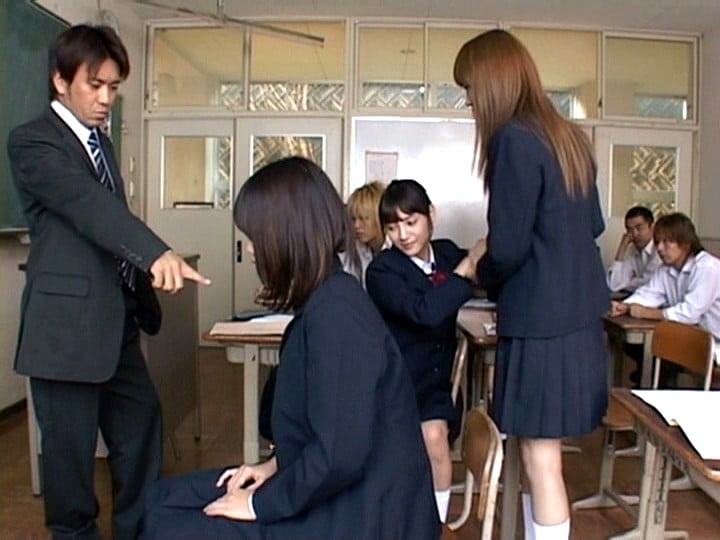 女子校生が学校で時間停止