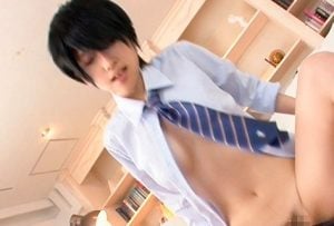 【椎名そら】男装ボーイッシュなJKがプリケツ振って騎乗位ファック