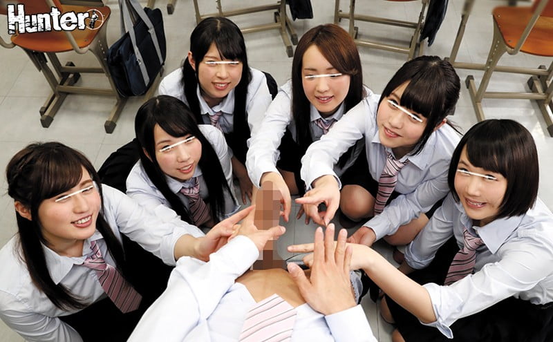 チンポに群がる女子校生