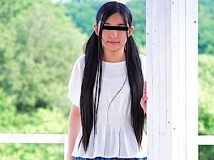 細川綾乃　10代処女の女子大生さんカメラの前でフルヌードになる羞恥のAVデビュー