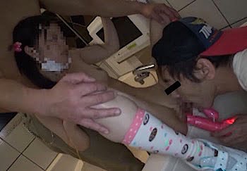 輪姦